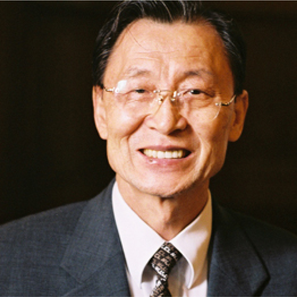 portrait of In Shik Lee